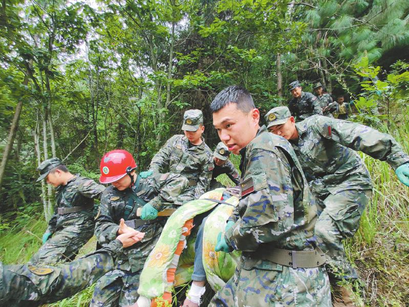 9月6日，武警.jpg